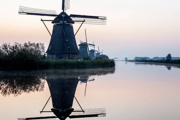 Kinderdijk en Holanda — Foto de Stock