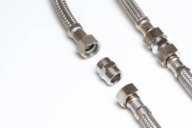 musluk suyu ve esnek