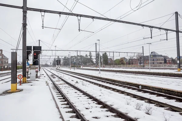 Stazione ferroviaria sulla neve — Foto Stock