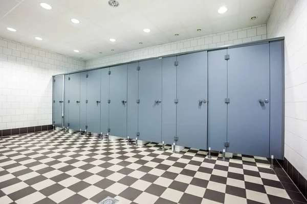 Deuren van toiletten — Stockfoto