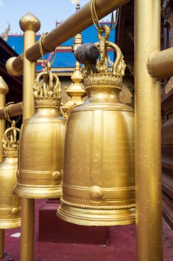 Tayland tapınağında çanlar