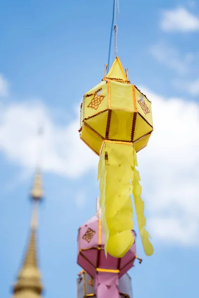 Traditionele papieren lantaarn — Stockfoto