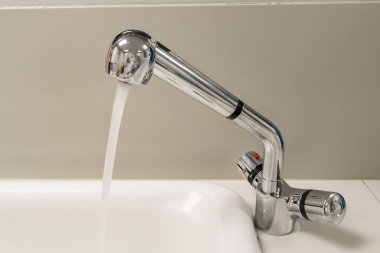 Çocukların termostatik banyo musluğu.