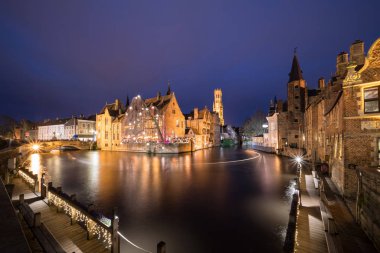 Noel 'de Perez de Malvenda' nın evi ve Bruges 'ün çan kulesi