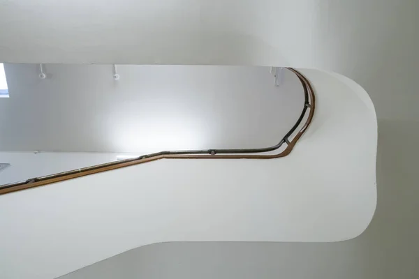 Edificio Antiguo Encuentra Esta Hermosa Escalera —  Fotos de Stock