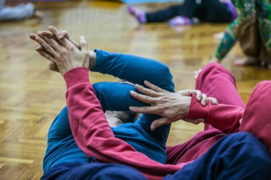 dansçı el doğaçlama, performans doğaçlama dans