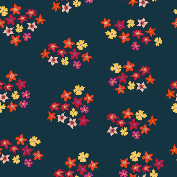 Flowers clusters seamless pattern. Pink red orange yellow blue ditsy floral background. Repeat tile Narcissus, Daffodil, Buttercup. Hand drawn spring summer design for fabric, decor — ストック写真