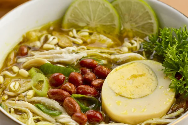 Сото Ayam Індонезійська курячий суп Стокова Картинка