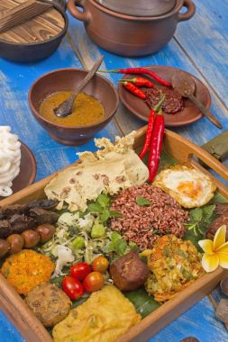 Endonezya pecel bir sebze salatası