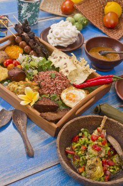 Endonezya pecel bir sebze salatası