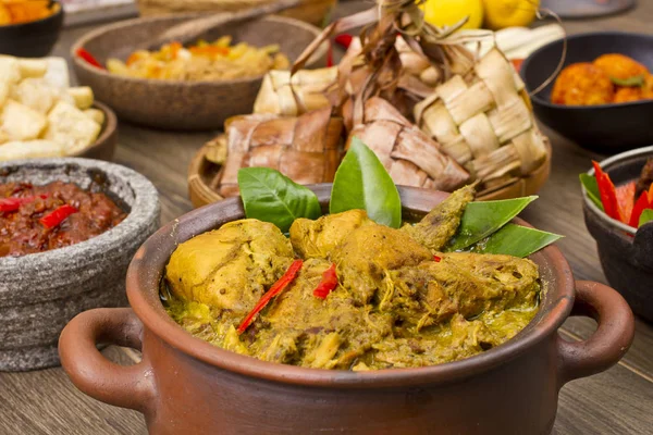 Indonesian  chicken curry — Stock Photo, Image
