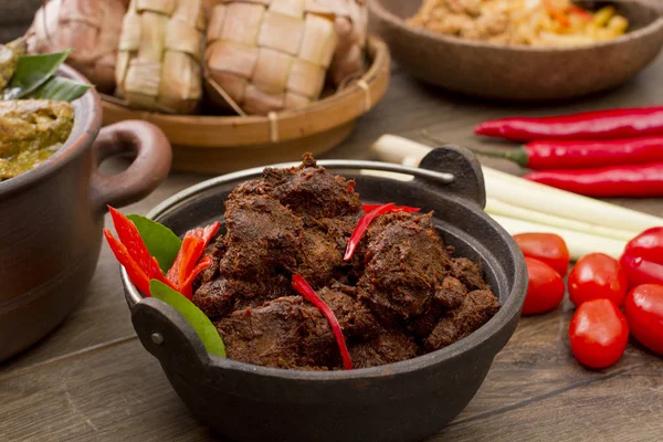 Beef rendang Indonesian food — Stock Photo, Image