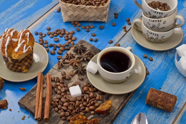 Una taza de café caliente — Foto de Stock