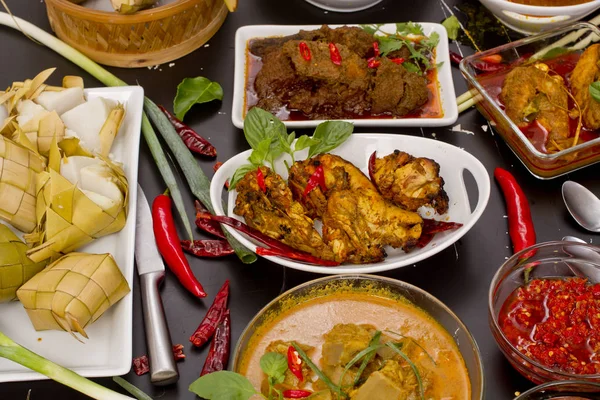 다양 한 인도네시아 음식 — 스톡 사진