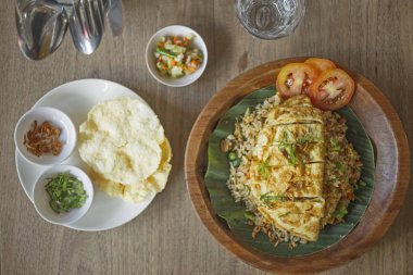 kızarmış pilav - öğle yemeği için Endonezya tarifi