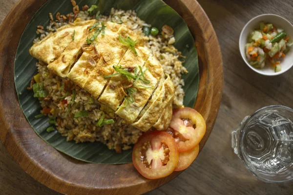 kızarmış pilav - öğle yemeği için Endonezya tarifi