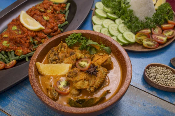 Alimentos Indonesios Pollo Curry —  Fotos de Stock