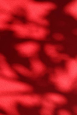 Soyut sanat, botanik gölgeler ho için kırmızı arka planda örtüşür