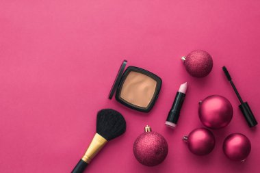 Makyaj ve kozmetik ürünleri. Güzellik markası Noel Sali için.