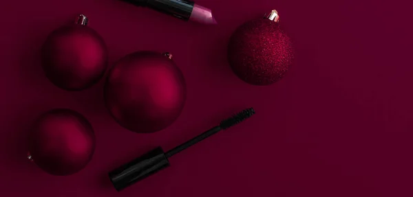 Make-up en cosmetica product set voor beauty merk Kerst sal — Stockfoto