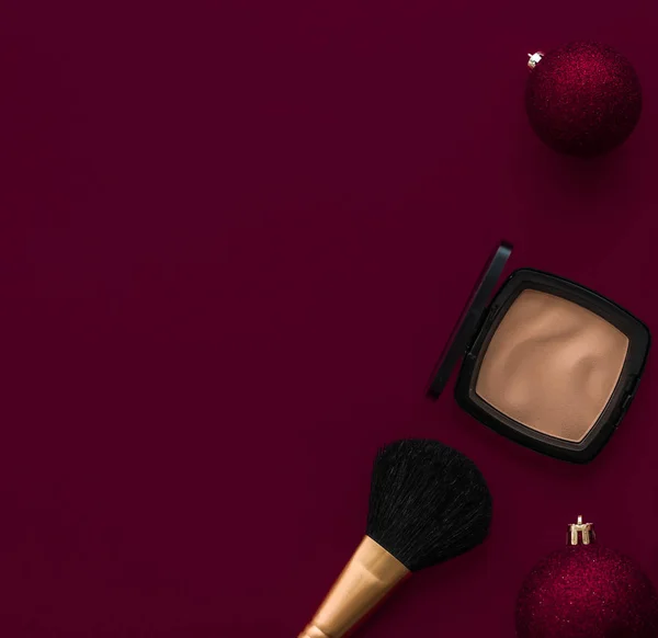 Set de produits de maquillage et cosmétiques pour la marque de beauté Christmas sal — Photo