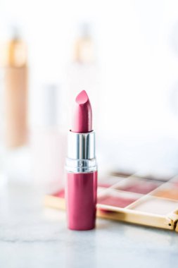 Makyaj malzemeleri makyaj malzemeleri makyaj masası, ruj, f