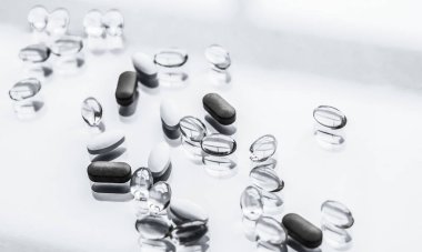 Beslenme için haplar ve kapsüller, yaşlanmayı önleyen güzellik takviyesi.