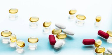 Beslenme için haplar ve kapsüller, yaşlanmayı önleyen güzellik takviyesi.