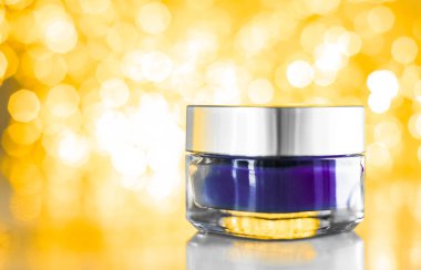 Hassas cilt için güzellik kremi, lüks kaplıca.