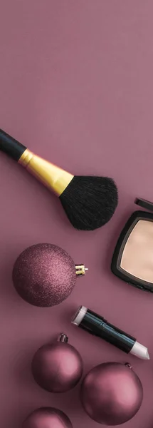 Set di trucco e cosmetici per il marchio di bellezza Sal di Natale — Foto Stock