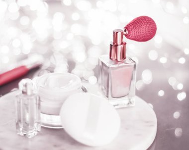 Hassas ciltler için anti-age güzellik yüz nemlendirici krem, luxur