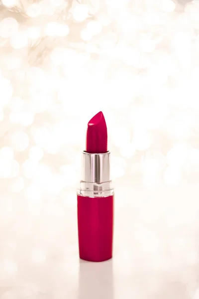 Lipstik merah pada Natal emas, Tahun Baru dan Valentines Da — Stok Foto