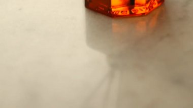 Ev parfümü şişesi, Avrupa 'nın lüks ev dekorasyonu ve iç tasarım ayrıntıları