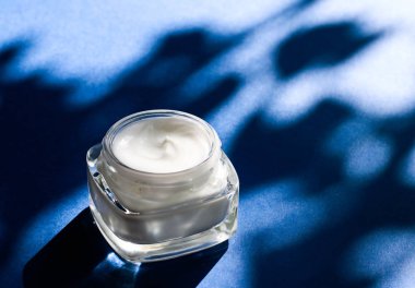 Hassas ciltler için nemlendirici güzellik yüz kremi, lüks spa co