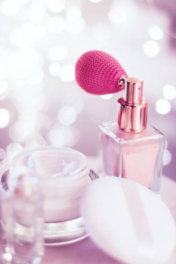 Hassas ciltler için anti-age güzellik yüz nemlendirici krem, luxur