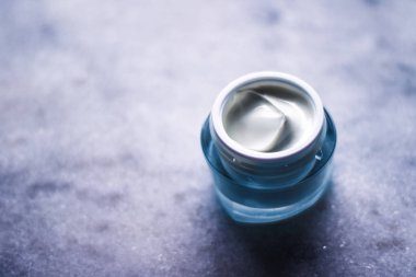 İnci gün yüz kremi cilt nemlendirici, lüks cilt bakımı kozmetik 