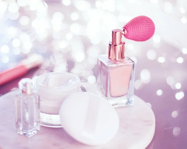 Anti-age beauty face moisturizer cream for sensitive skin, luxur