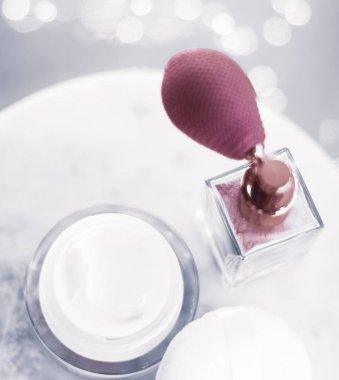 Hassas ciltler için anti-age güzellik yüz nemlendirici krem, luxur