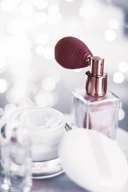 Hassas ciltler için anti-age güzellik yüz nemlendirici krem, luxur