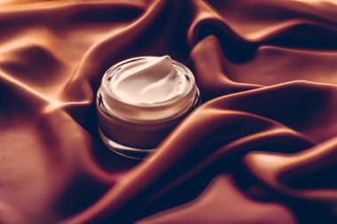 Hassas ciltler için güzellik yüz kremi nemlendirici, lüks spa cos