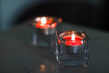Romantik atmosfer, iç mekan ve dekorasyon için romatik mumlar