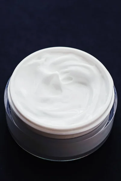 Face cream moisturizer, luxury skincare and anti-aging cosmetics, minimalistic design and brand product — Stock Photo, Image