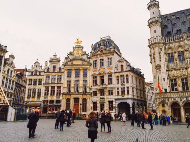 Brüksel 'deki Grand Place meydanı, Belçika' nın başkenti, ünlü tarihi eser.