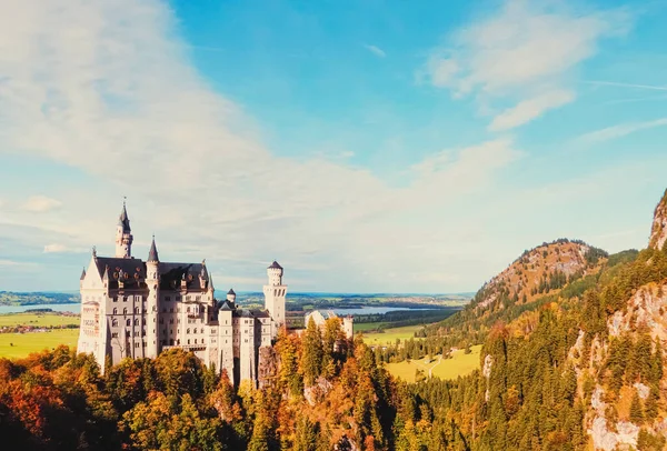 Castillo de Neuschwanstein en la región de Baviera de Alemania —  Fotos de Stock