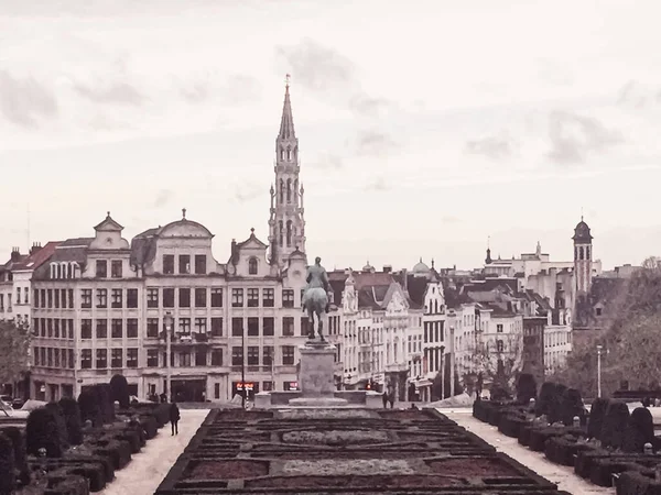Bryssels gator, Belgiens huvudstad, europeisk arkitektur och historiska byggnader — Stockfoto