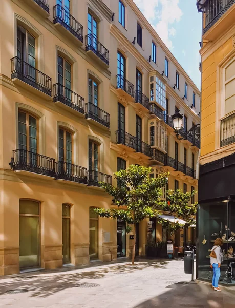 Calles de Málaga, la capital de Andalucía en España, arquitectura del sur de Europa y edificios históricos —  Fotos de Stock