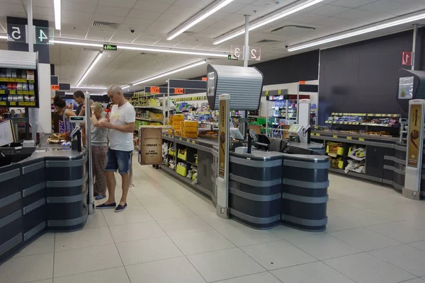 Ilustração de compras no shopping center de Mall Galleria — Fotografia de Stock