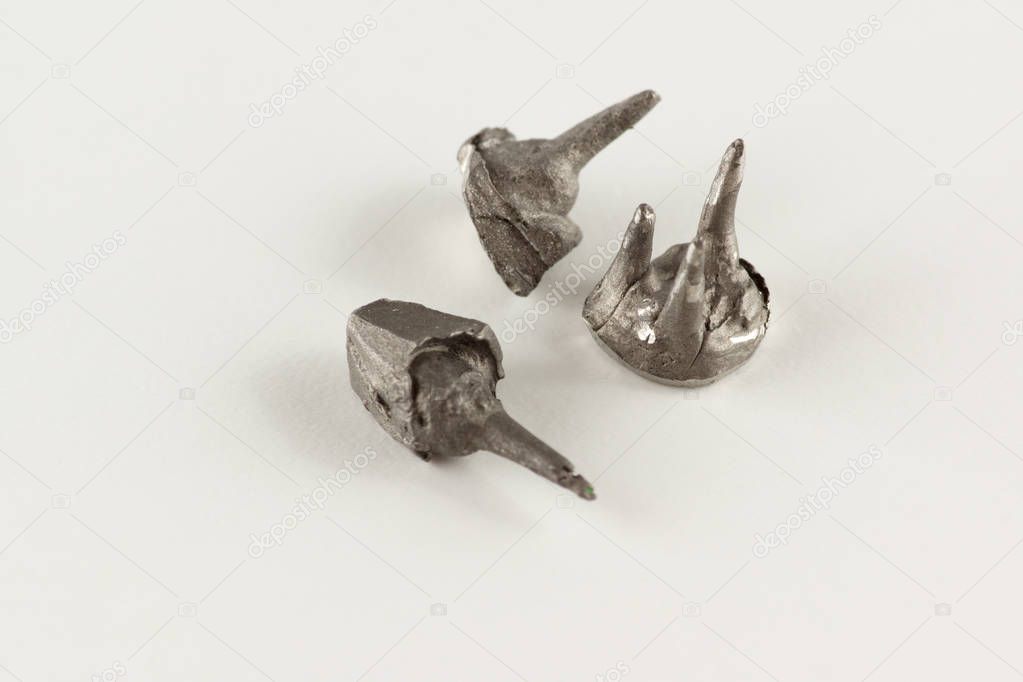 stump pin tab of cobalt-chromium alloy