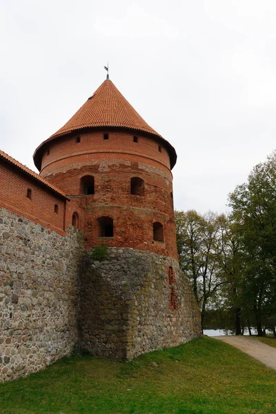 Castle tower of red brick — Stock Photo, Image
