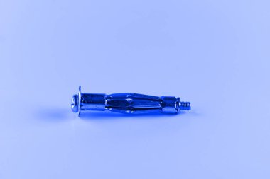 İnşaat işi için bağlantı elemanları